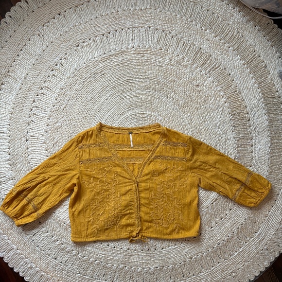 Free People Crop Top - Picture 2 of 8